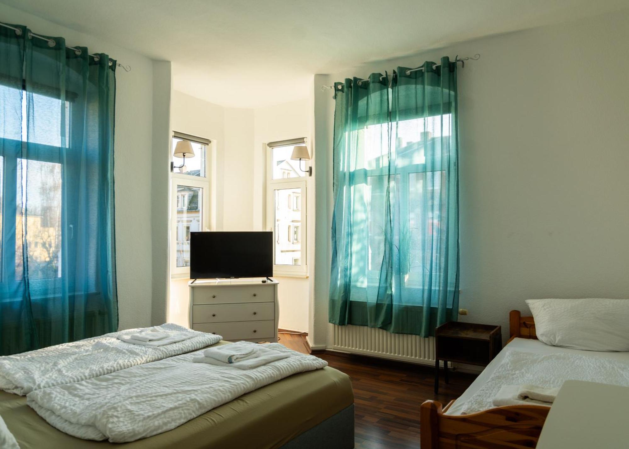 Apartmenthaus Rankestrasse 4 Дрезден Екстериор снимка