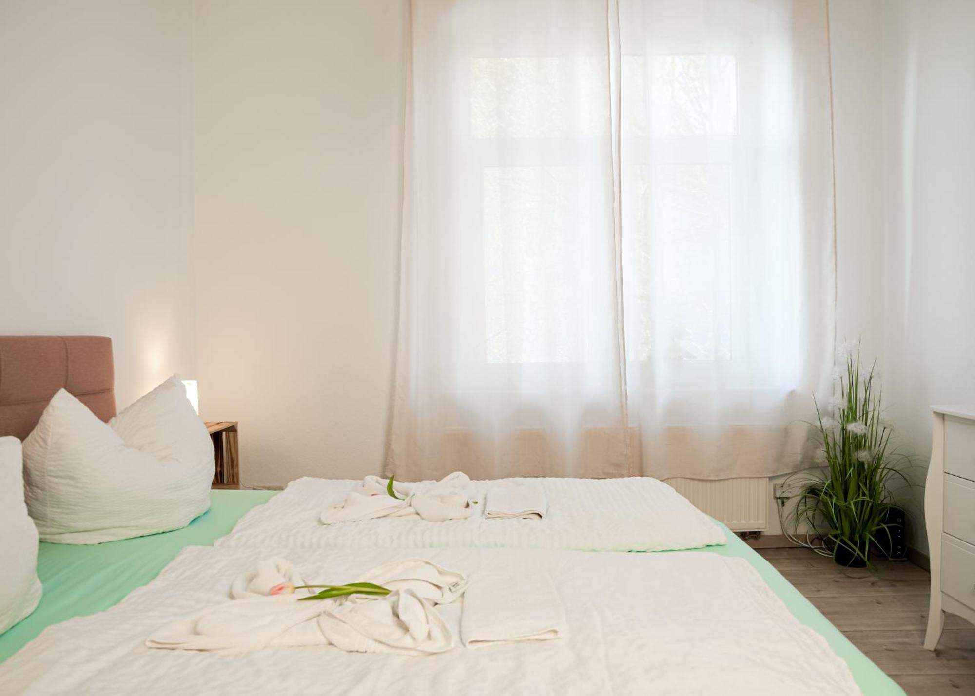 Apartmenthaus Rankestrasse 4 Дрезден Екстериор снимка
