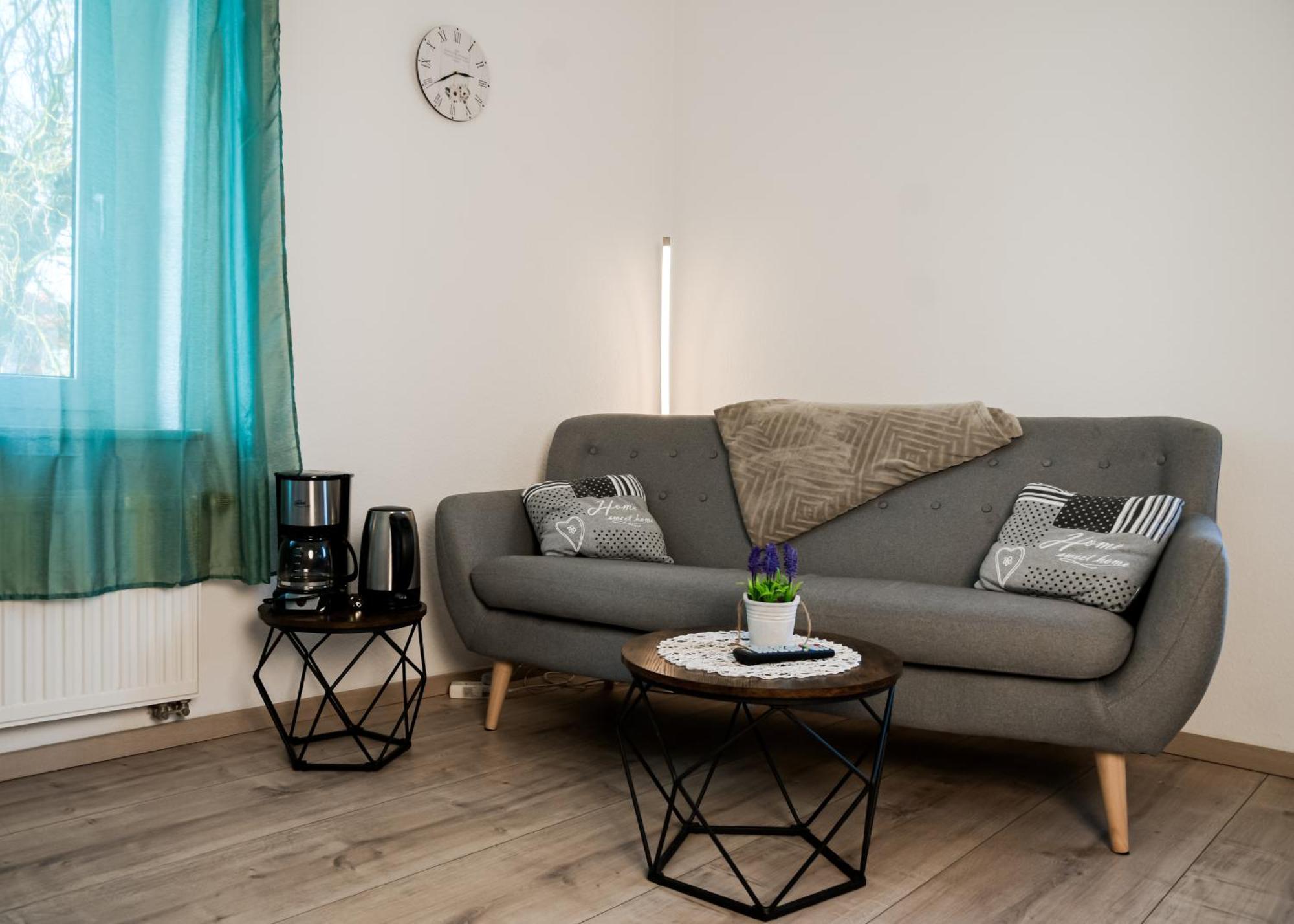Apartmenthaus Rankestrasse 4 Дрезден Екстериор снимка